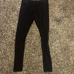 black leggings